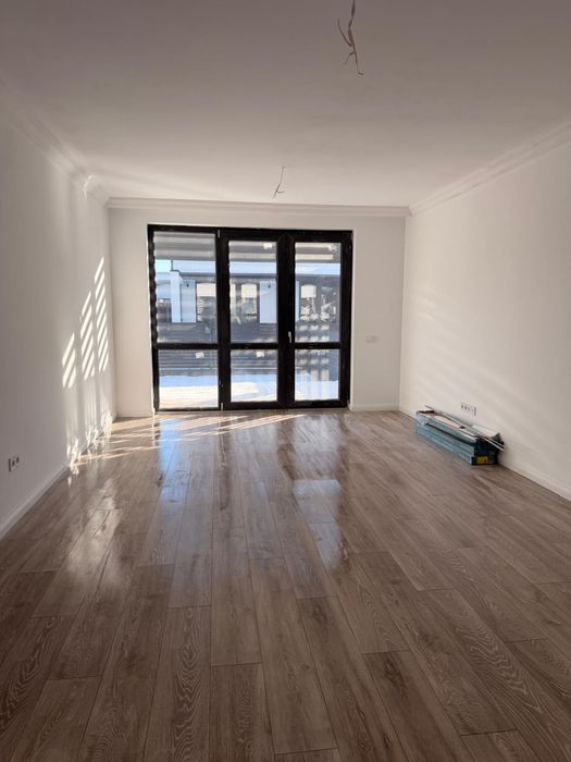 Duplex    3 camere  de vanzare