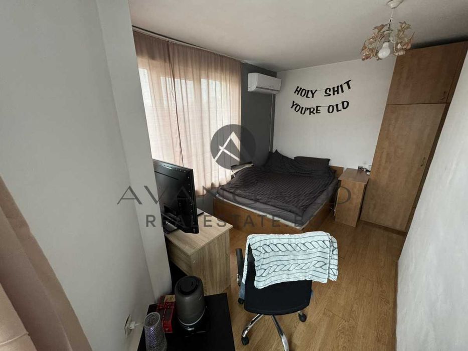 Продава се Тристаен апартамент в Пловдив, Център - 51 кв.м за 1800 €/кв.м - Снимка #3