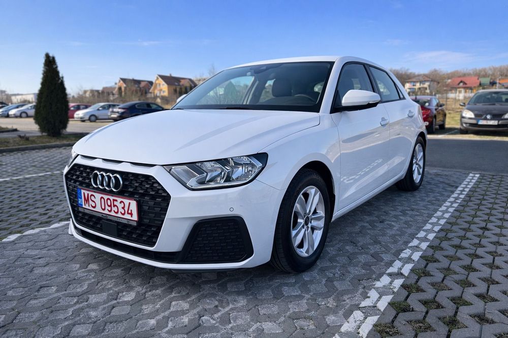 Audi A1 1.0 Benzina, automata, an 2021, 125000km