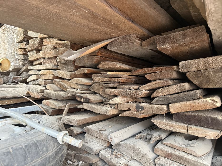 Taxta sotiladi srochna 30 kub kubasi 1 mlion тахтo сотилади срочно