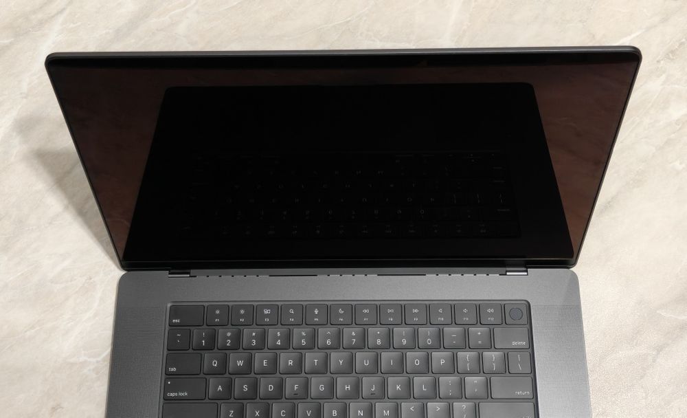 MacBook Pro 16 M4PRO 48/512 48 циклов/100%