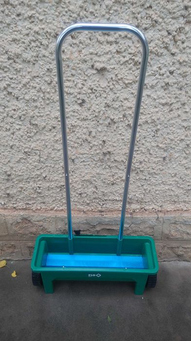 Ръчна сеялка 12 L