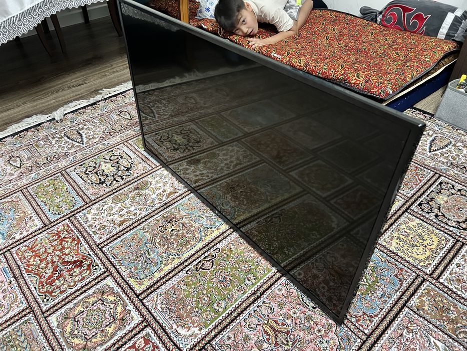 Продам телевизор