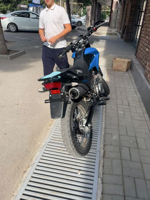 Продам яки 250 кубов