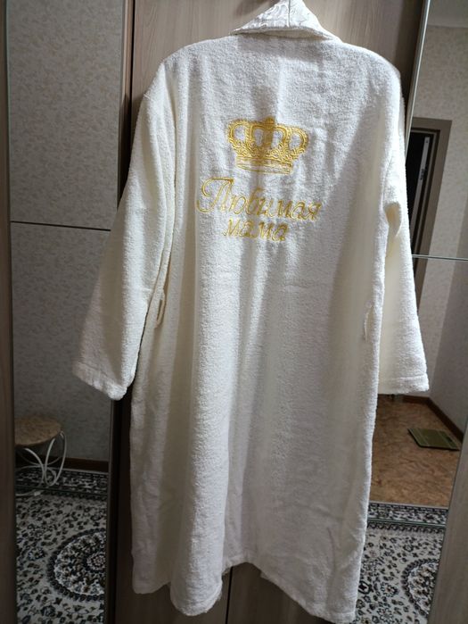 Женский махровый халат и полотенце