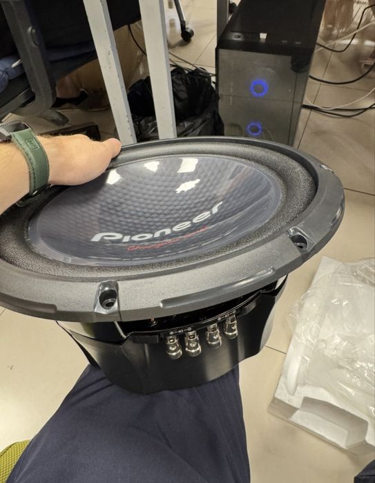 Subwoofer Pioneer 1.400w