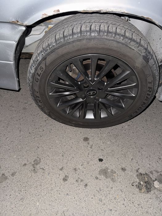 Камрики r15 продам 4шт