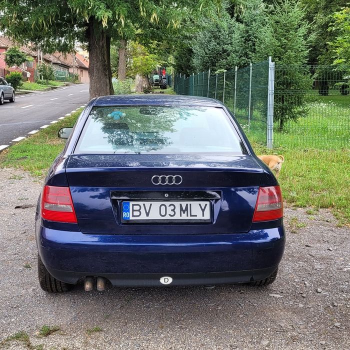AUDI A4 2001 — imagine 2