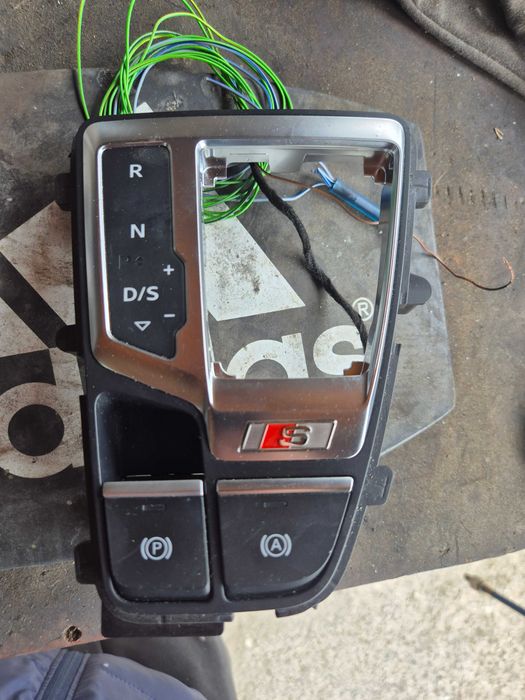 Buton Auto Hold cu cablaj  Audi Q5 2017 Fy 80B927143