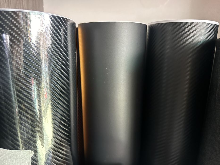 Пленка Карбон самоклеящаяся 3D и 5D