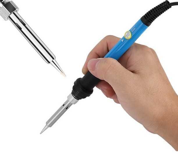 Топъл ел поялник с поставка и 6 приставки и несесер 60W