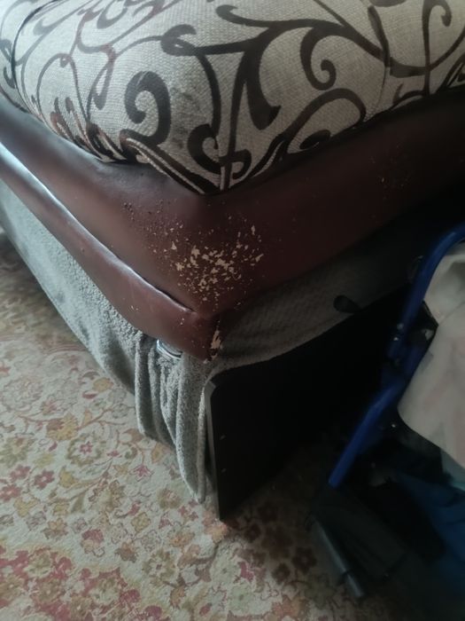 Продам диван самовывоз