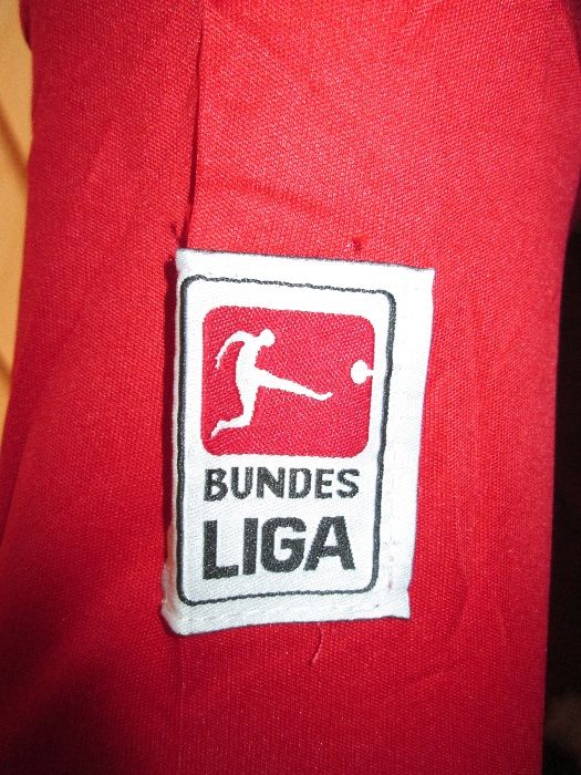 РЕТРО - Adidas Байерн М. Мюлер 25 - 116 и 176 размер