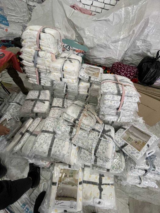 Jalaquduq tumani Qoragul mfy yotoqxona pastel xududida joylashgan.