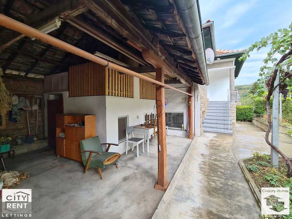 Дава се под наем Къща в Велико Търново, Център - 114 кв.м за 410 € - Снимка #19