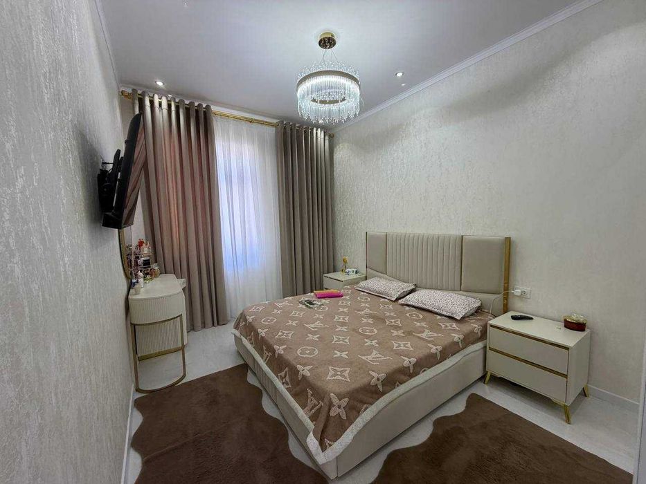 Продаётся 3х комн квартира мансарда на 6 этаже Ор-р  Шайх ул олам