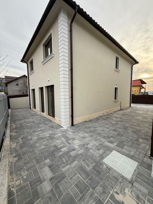 Vând  două Locuințe - Tg Jiu