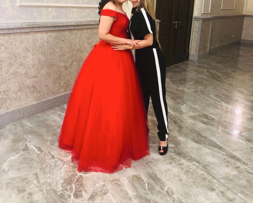Вечерние платья, очень красивое