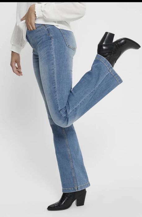 Дънки на  Pull&bear,JDY, Bershka,