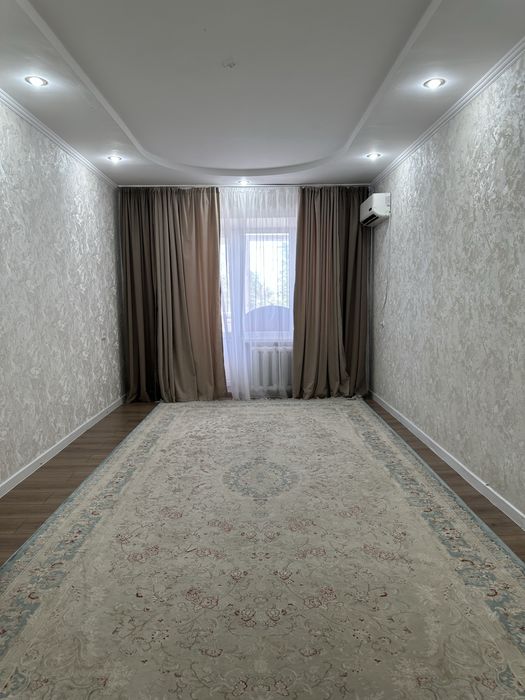Продам 4ех комнатную квартиру.