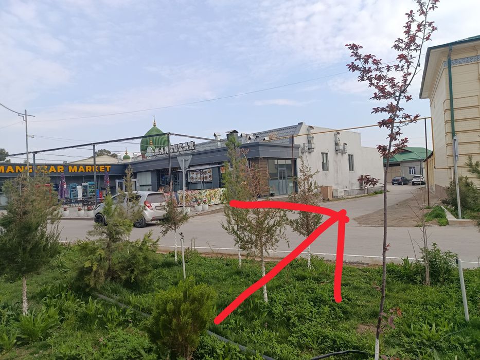 Hovli uy sotiladi 4 honali