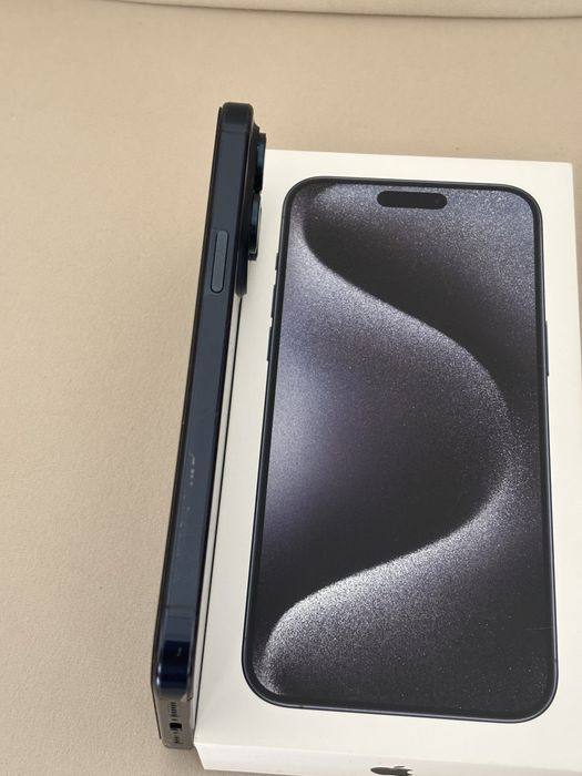 Iphone 15 pro max 256gb Blue Titanium