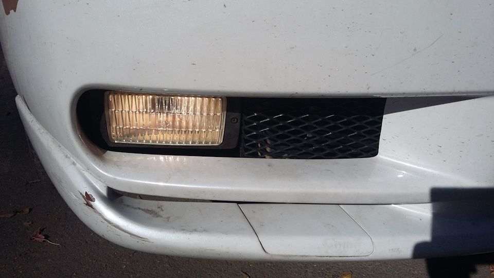 Туманка на аутеч бампер цефиро32