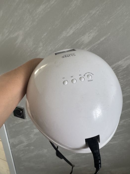 Продам Лампу для гель лака