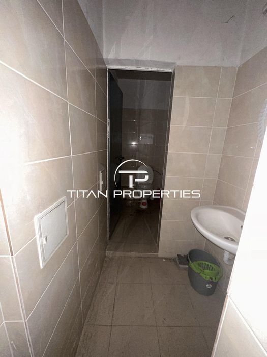 Продава се Магазин в Бургас, Меден рудник - зона А - 24 кв.м за 917 €/кв.м - Снимка #1