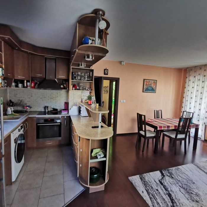 Дава се под наем Тристаен апартамент в София, Редута - 95 кв.м за 714 € - Снимка #1