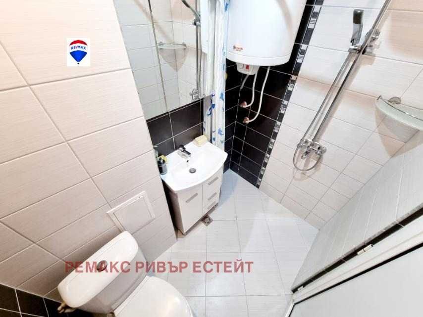 Продава се Двустаен апартамент в Русе, Дружба 3 - 64 кв.м за 1290 €/кв.м - Снимка #6
