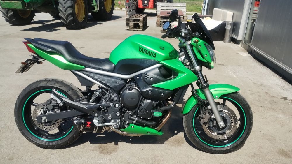 Продавам Yamaha XJ6