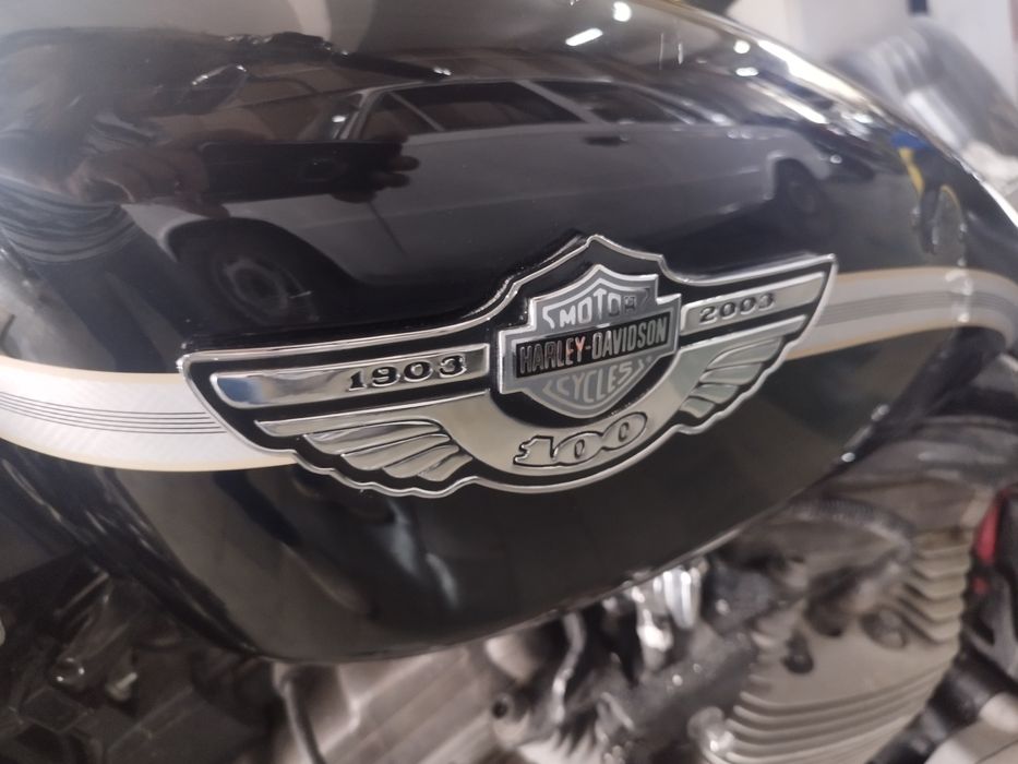 Мотоцикл Harley Davidson