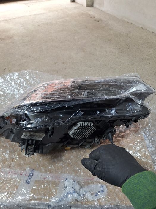 BMW G30 десен фар оборудван