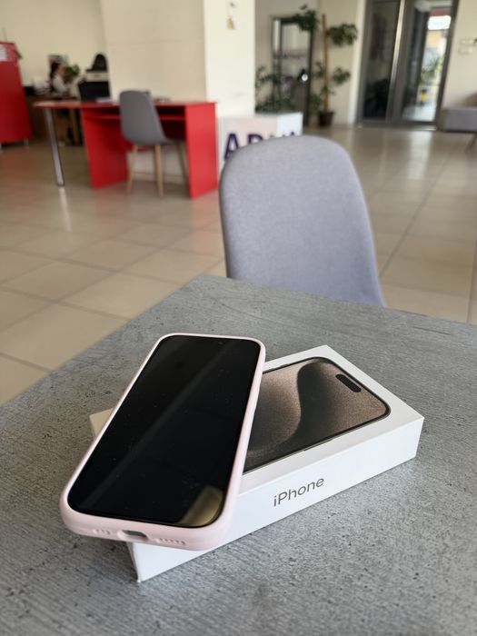 Iphone 15 Pro - impecabil