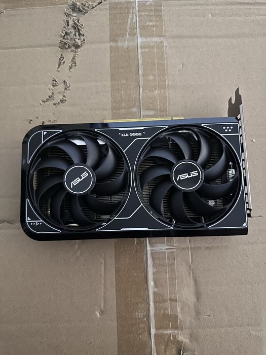 Видеокарта ASUS GeForce RTX 4060 8 ГБ