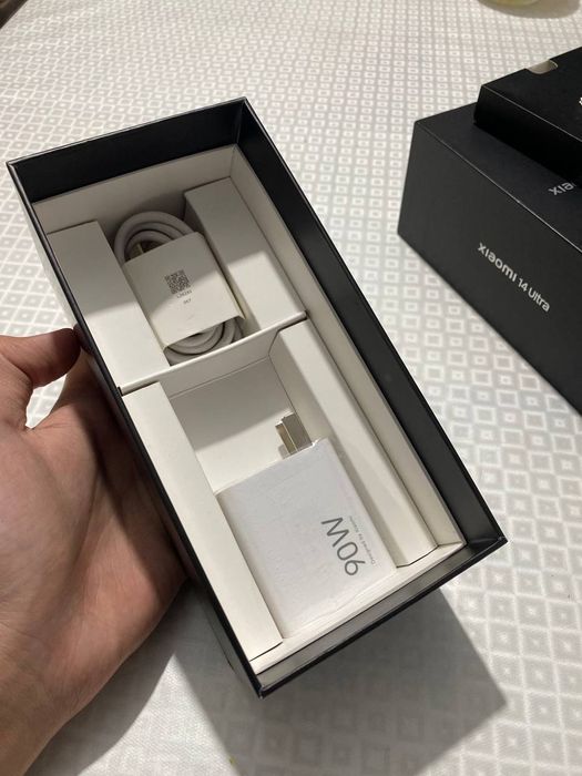 XIAOMI 14 ULTRA 12/256