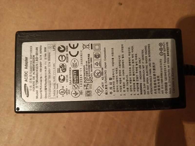 Продам блок питания "Samsung" (AD-3014N).