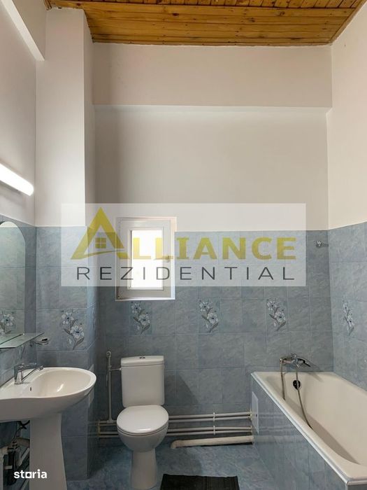 METROU ANGHEL SALIGNY < Casa individuala 14 camere - 1550 mp teren >