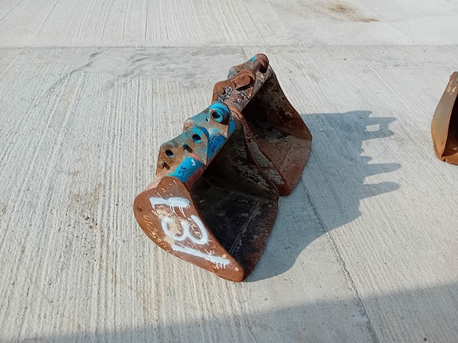 Cupa 45 cm miniexcavator 1.8 2.5 tone
