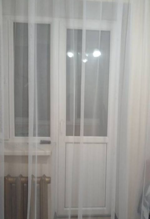 Продаю тюль цвет белый сетка