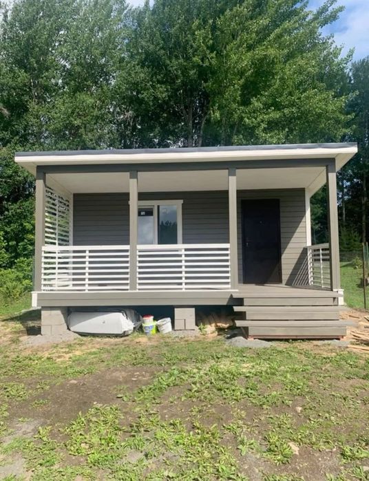 Vindem case din lemn