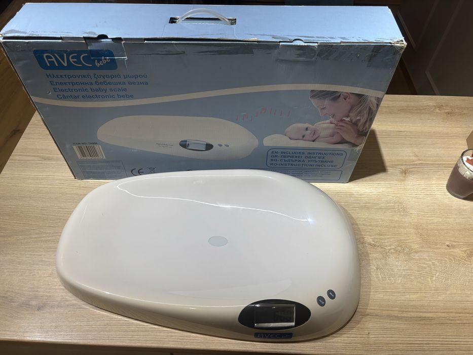 Електронна музикална бебешка везна Avec