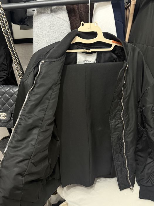 Бомбер бершка отличный