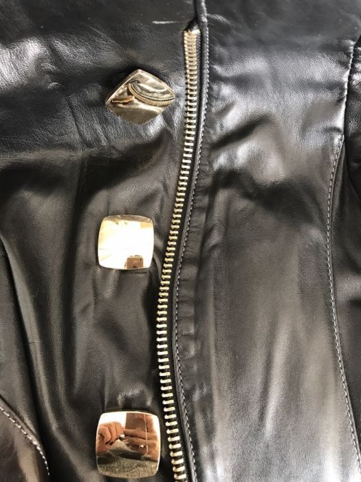 Продам кожаный плащ