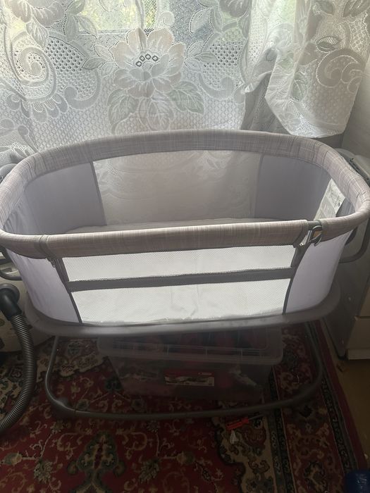 Продаеться люлька электрическая