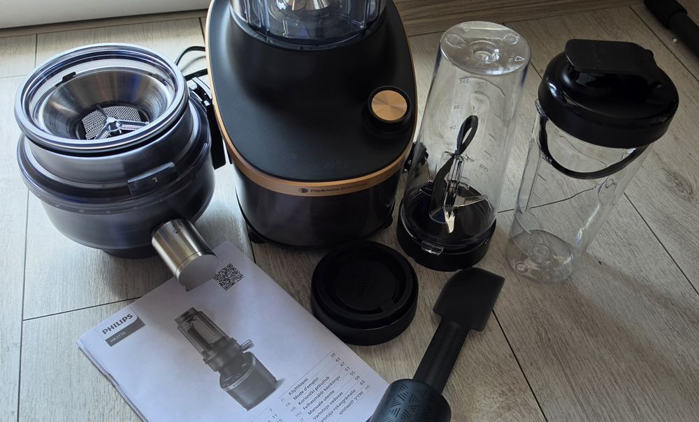 Блендер Philips HR3770