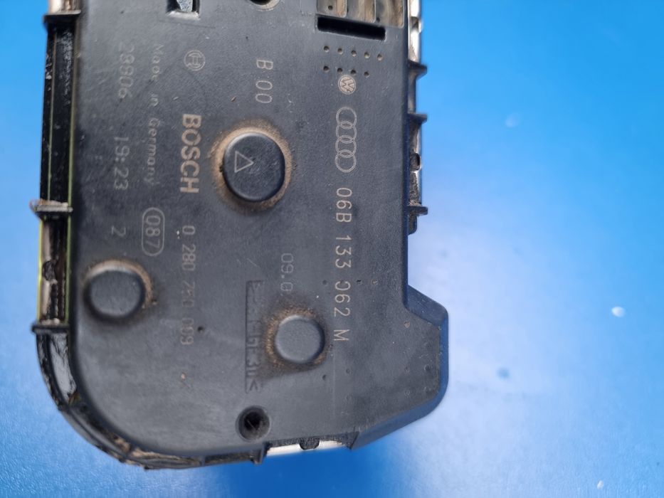 Clapeta de acceleratie audi a4 b6 1.8t