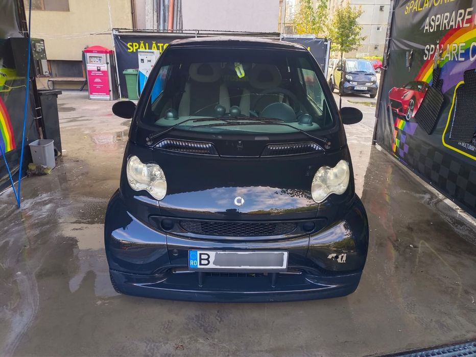 Vand 2 smarturi pachet 2200 euro usor negociabil
