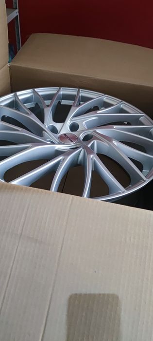 НОВИ джанти за Рейндж Роувър, БМВ 21 5 120 ОРИГИНАЛНИ GMP Italy